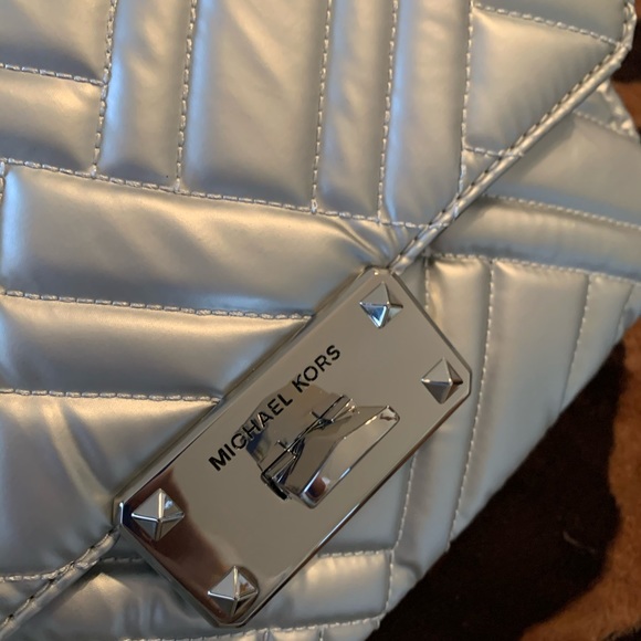 Weather Proof MK dual style SIvER Bag Only other items sold separate - Picture 3 of 11